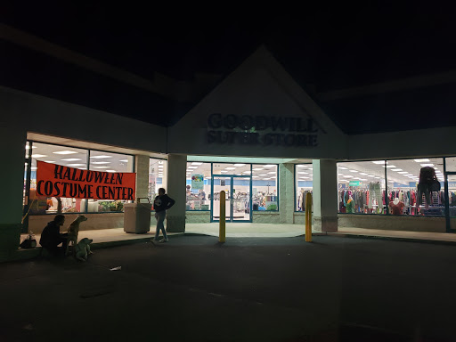 Thrift Store «Goodwill Industries of the Chesapeake, Inc.», reviews and photos, 208 S Bridge St, Elkton, MD 21921, USA