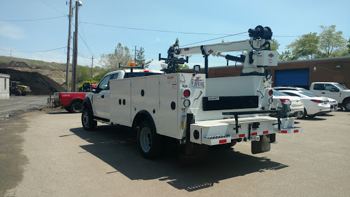 Ford Dealer «Valley Ford Truck», reviews and photos, 5715 Canal Rd, Cleveland, OH 44125, USA