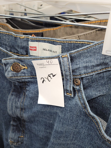 Thrift Store «Community Thrift Store», reviews and photos, 3016 Freedom Dr, Charlotte, NC 28208, USA