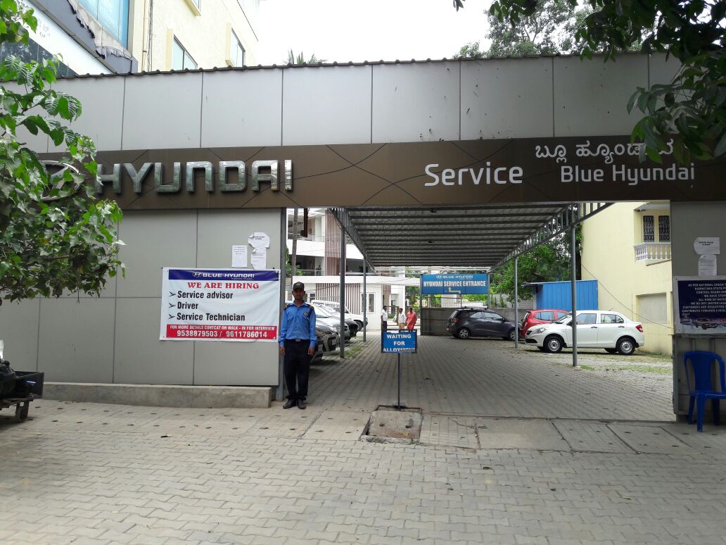 Blue Hyundai Service Center, Koramangala