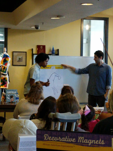 Book Store «Underground Books», reviews and photos, 2814 35th St, Sacramento, CA 95817, USA