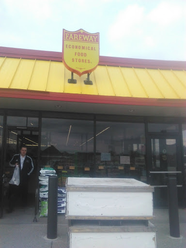 Grocery Store «Fareway Grocery», reviews and photos, 2100 Cedar Plaza Dr, Muscatine, IA 52761, USA