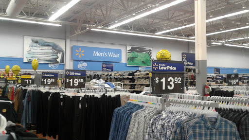 Discount Store «Walmart», reviews and photos, 44575 Mound Rd, Sterling Heights, MI 48314, USA