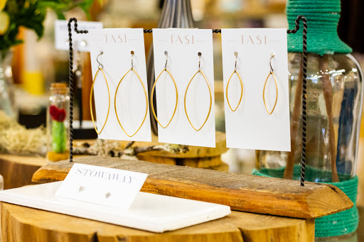 Gift Shop «Presents of Mind», reviews and photos, 3633 SE Hawthorne Blvd, Portland, OR 97214, USA