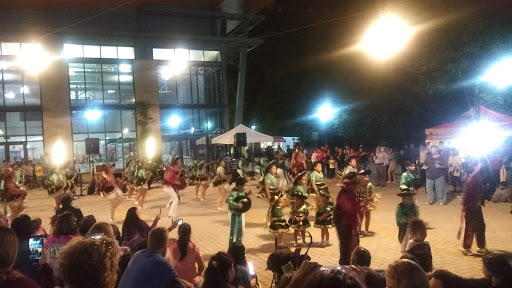 Recreation Center «Arlington Mill Community Center», reviews and photos, 909 S Dinwiddie St, Arlington, VA 22204, USA