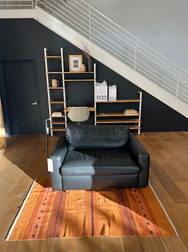 Furniture Store «EQ3 Emeryville», reviews and photos, 5603 Bay St, Emeryville, CA 94608, USA