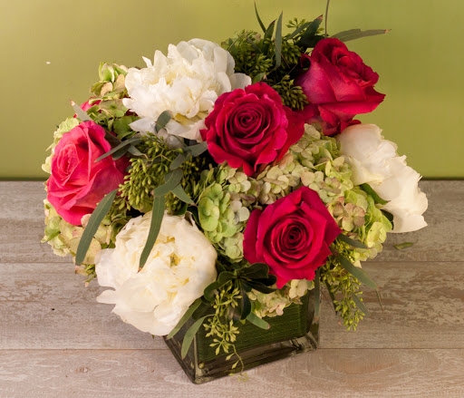Florist «Feldis Florists Inc», reviews and photos, 2170 Sunrise Hwy, Merrick, NY 11566, USA