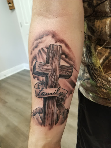 Tattoo Shop «Burning Lotus Tattoo», reviews and photos, 34662 LA-16 A, Denham Springs, LA 70706, USA