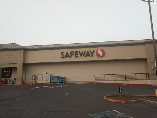 Grocery Store «Safeway», reviews and photos, 800 NE 3rd Ave, Camas, WA 98607, USA