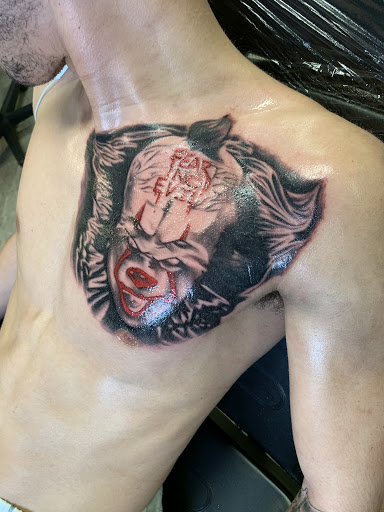 Tattoo Shop «Money and Ink Tattoo», reviews and photos, Money and Ink Tattoo, 5927 Old York Rd, Philadelphia, PA 19141, USA