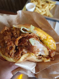Sandwich au poulet du Restaurant STREET BANGKOK - Poissonnière à Paris - n°5