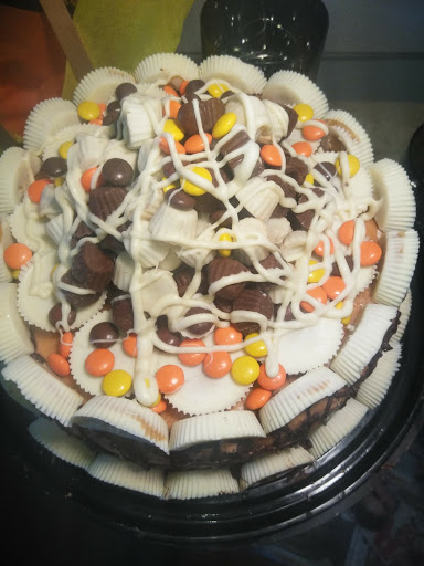 Shopping Mall «Bon Shopping Center», reviews and photos, 2300 N Wahsatch Ave, Colorado Springs, CO 80907, USA