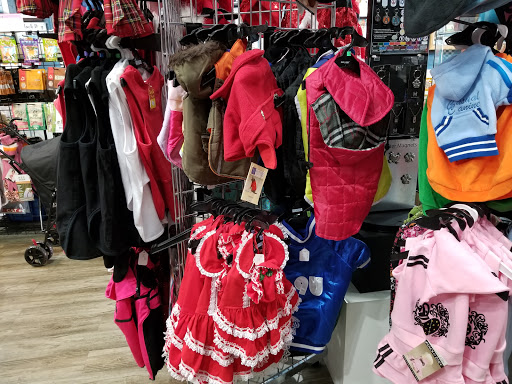 Pet Supply Store «Dog-Mania & Cats», reviews and photos, 37846 Meridian Ave, Dade City, FL 33525, USA