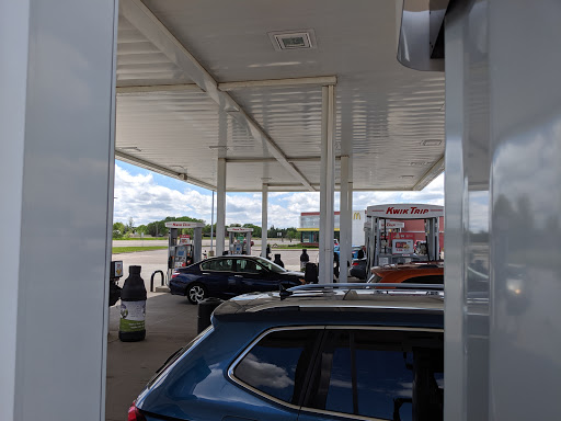 Convenience Store «Kwik Trip #692», reviews and photos, 20187 Dodd Blvd, Lakeville, MN 55044, USA