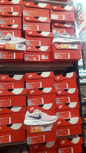 Shoe Store «Rack Room Shoes», reviews and photos, 245 King St, Charleston, SC 29401, USA