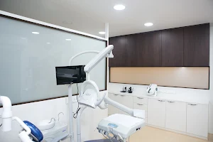 Maskati Dental Center image