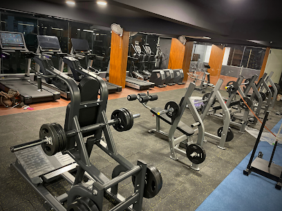 FITNESS CRAVINGS (GYM & FITNESS CENTER)