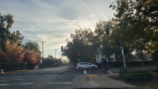 Self-Storage Facility «9th & X Self Storage», reviews and photos, 2410 9th St, Sacramento, CA 95818, USA