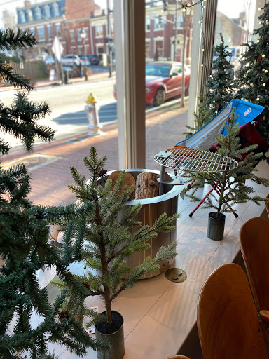 Outdoor Sports Store «River Rock Outfitter», reviews and photos, 915 Sophia St, Fredericksburg, VA 22401, USA