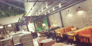 Bossgardenn Nargile Cafe & Restaurant