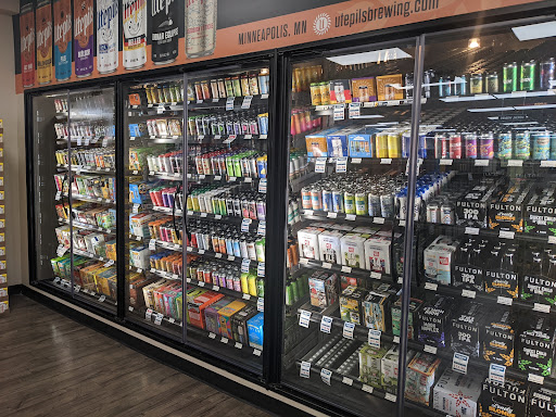 Liquor Store «Top Ten Liquors», reviews and photos, 5111 Excelsior Blvd, St Louis Park, MN 55416, USA