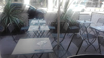 Atmosphère du Restaurant servant le petit-déjeuner Mangia à Marseille - n°4
