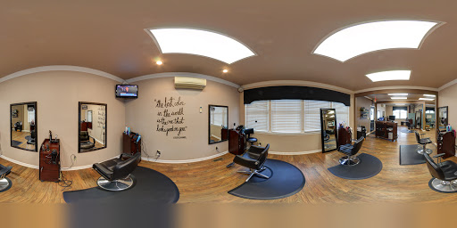Day Spa «Blades Salon & Day Spa», reviews and photos, 231 N Main St, Madisonville, KY 42431, USA