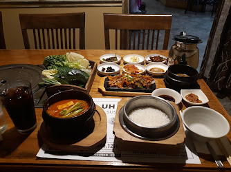 Fish & BBQ Korean Restaurant (회랑고기랑)