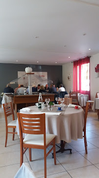 Atmosphère du Restaurant gastronomique Restaurant La Route Bleue à La Fouillouse - n°4
