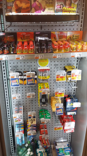 Grocery Store «Giant Food Stores», reviews and photos, 116 West Township Line Road, Havertown, PA 19083, USA