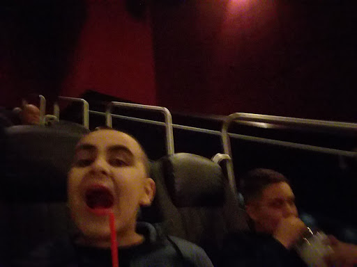 Movie Theater «Regal Cinemas Nanuet 12 & RPX», reviews and photos, 6201 Fashion Dr, Nanuet, NY 10954, USA