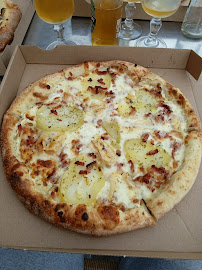 Plats et boissons du Pizzeria Juno Pizza à Bernières-sur-Mer - n°4