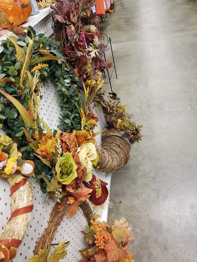 Thrift Store «Humane Society Thrift Store», reviews and photos, 61220 S Hwy 97, Bend, OR 97702, USA