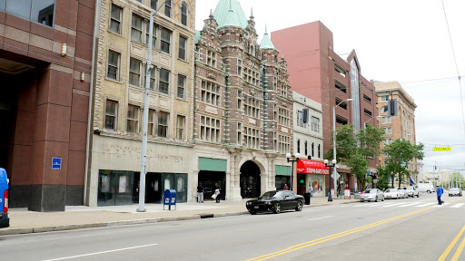 FedEx Office Print & Ship Center, 6 S Ludlow St, Dayton, OH 45402, USA, 