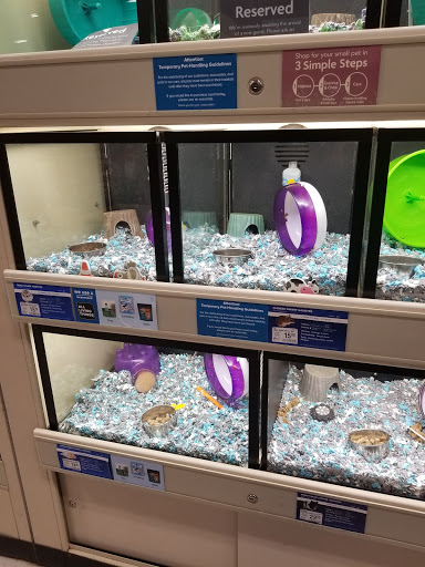 Pet Supply Store «PetSmart», reviews and photos, 842 Dawsonville Hwy, Gainesville, GA 30501, USA