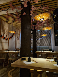 Atmosphère du Restaurant Sushi Thon-Yichiran à Bordeaux - n°2