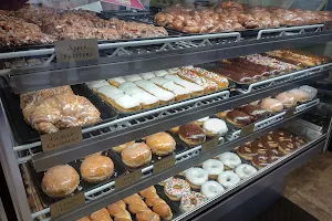 Kelly's Donuts image