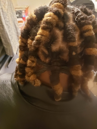 Beauty Salon «Salon Plaza District Heights», reviews and photos, 5614 Silver Hill Rd, District Heights, MD 20747, USA