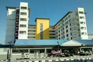 Kolej Intan image