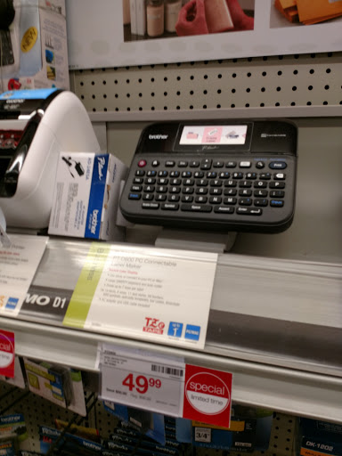 Office Supply Store «Staples», reviews and photos, 755 Lancaster Ave, Bryn Mawr, PA 19010, USA