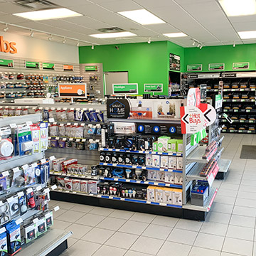 Car Battery Store «Batteries Plus Bulbs», reviews and photos, 10724 W Greenfield Ave, West Allis, WI 53214, USA
