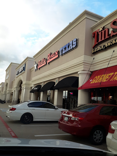Sportswear Store «Rally House Alpha», reviews and photos, 13710 Dallas Pkwy, Dallas, TX 75240, USA