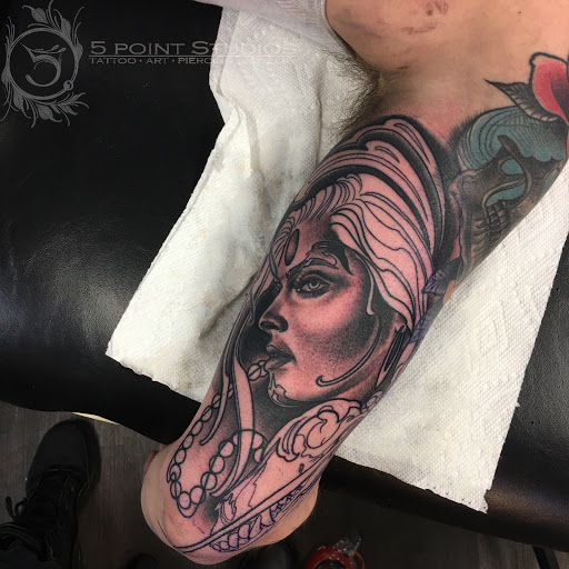 Tattoo Shop «5 Point Studios», reviews and photos, 1800 NW 86th St, Clive, IA 50325, USA