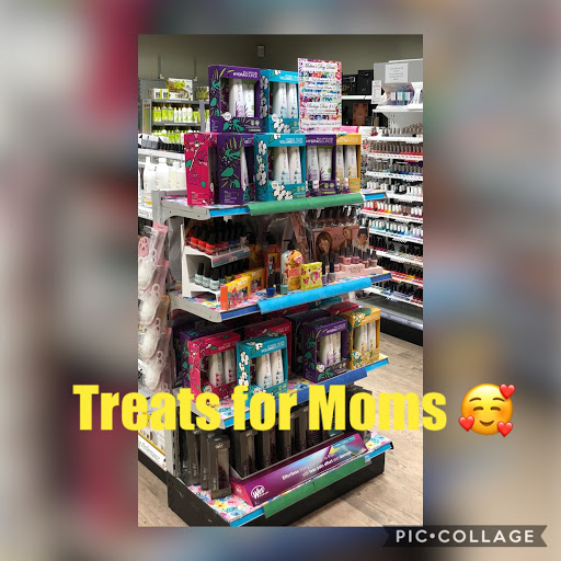 Cosmetics Store «Armstrong McCall Beauty Supply», reviews and photos, 708 Lakeside Dr W, Mobile, AL 36693, USA