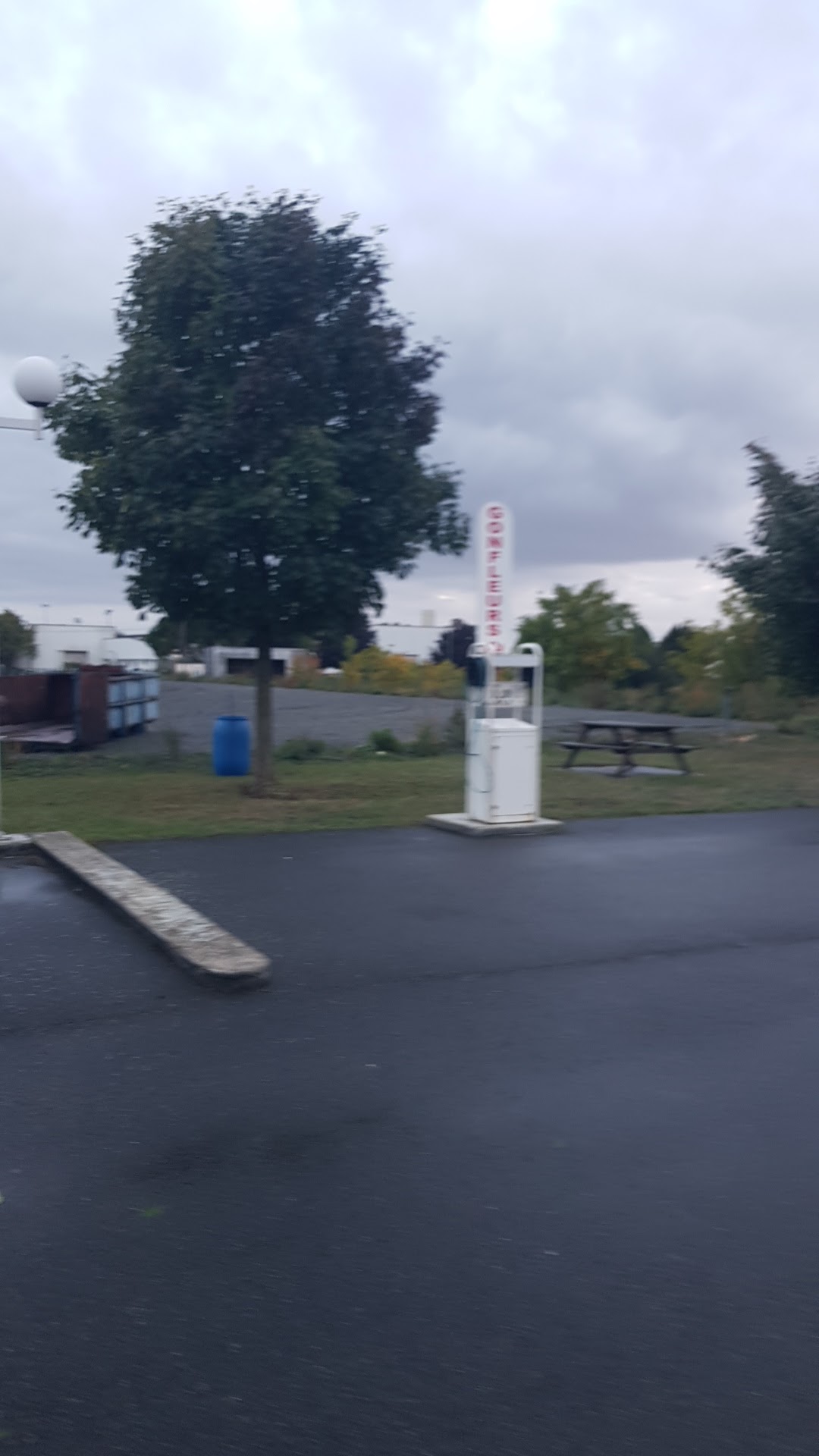 Photo n° 4 de l'avis de Mykola.o fait le 26/09/2022 à 17:31