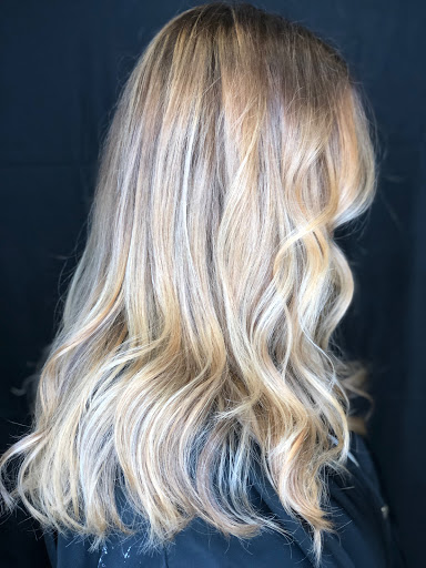 Hair Salon «Epic - A Michael Allen Salon», reviews and photos, 31 Mills St, York, PA 17402, USA