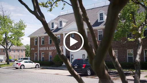 Immigration Attorney «Davis & Associates», reviews and photos