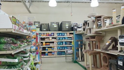 Pet Supply Store «Pet Supplies Plus», reviews and photos, 64920 Van Dyke, Washington, MI 48095, USA