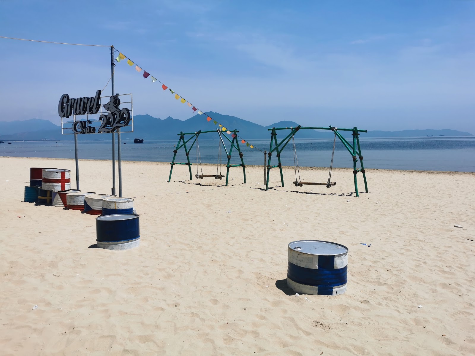 Fotografija Thanh Khe Beach z dolga ravna obala