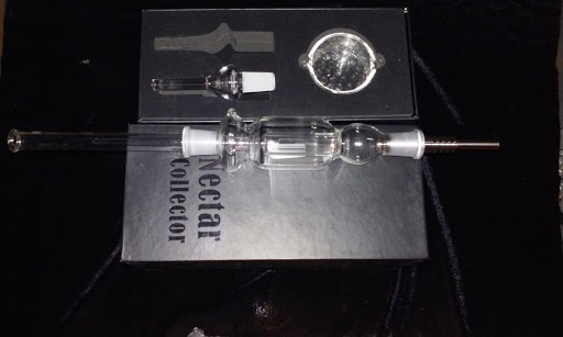 Tobacco Shop «Mary Janes Place Smoke Shop», reviews and photos, 1807 N Main St, Los Angeles, CA 90031, USA